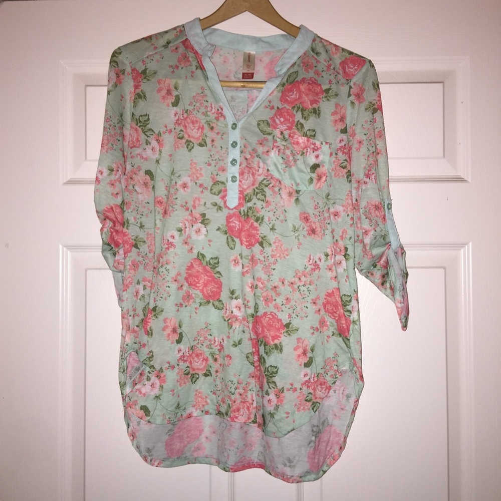 Xl Floral hi-lo blouse